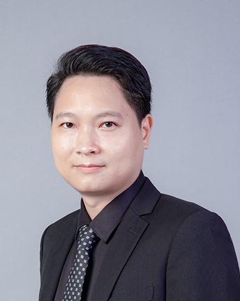 Ông Lều Mạnh Huy